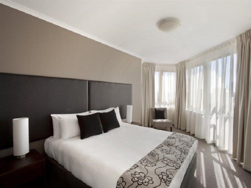 Aparthotel Mantra On The Park Melbourne City Exterior foto