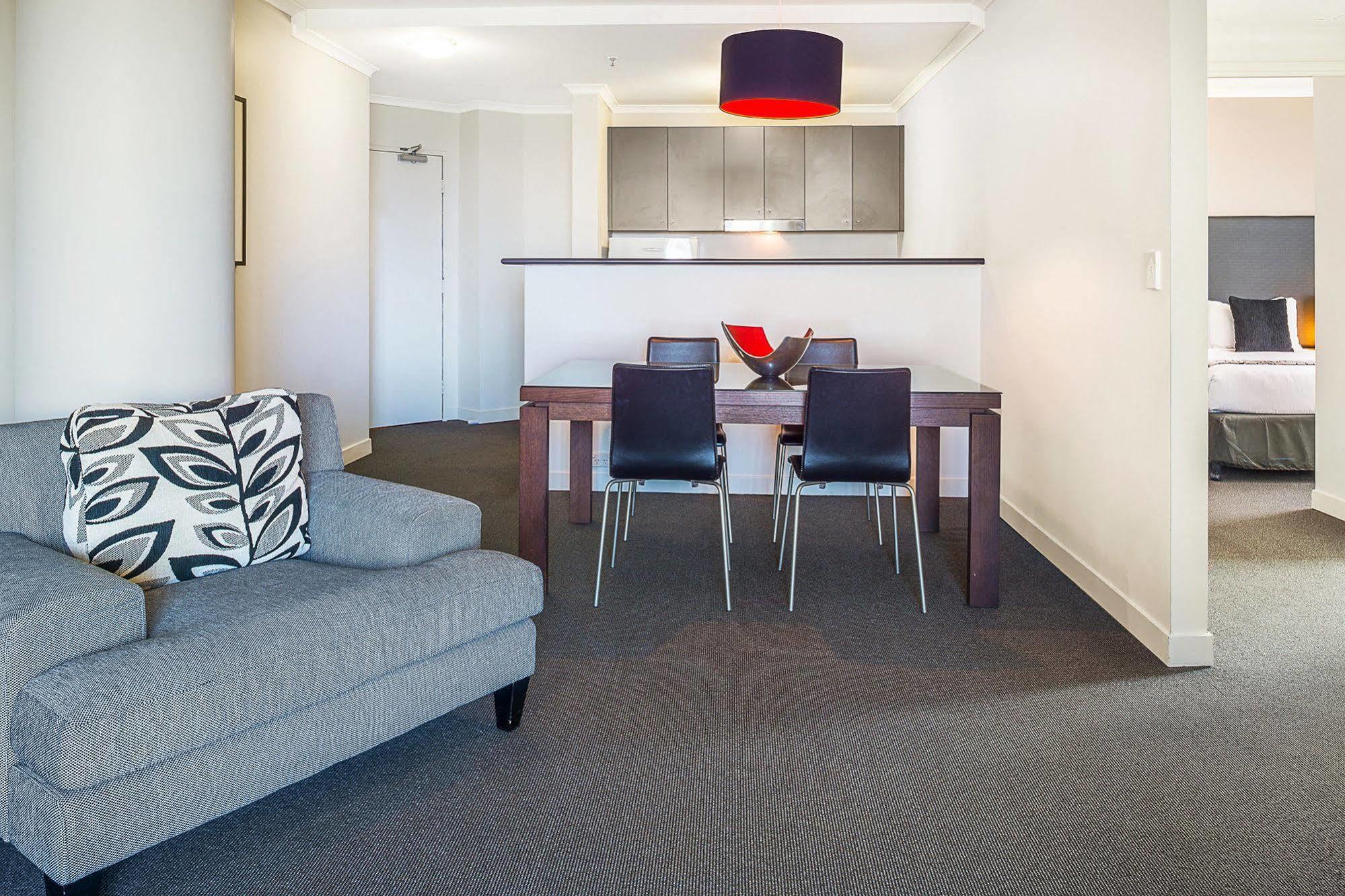 Aparthotel Mantra On The Park Melbourne City Exterior foto