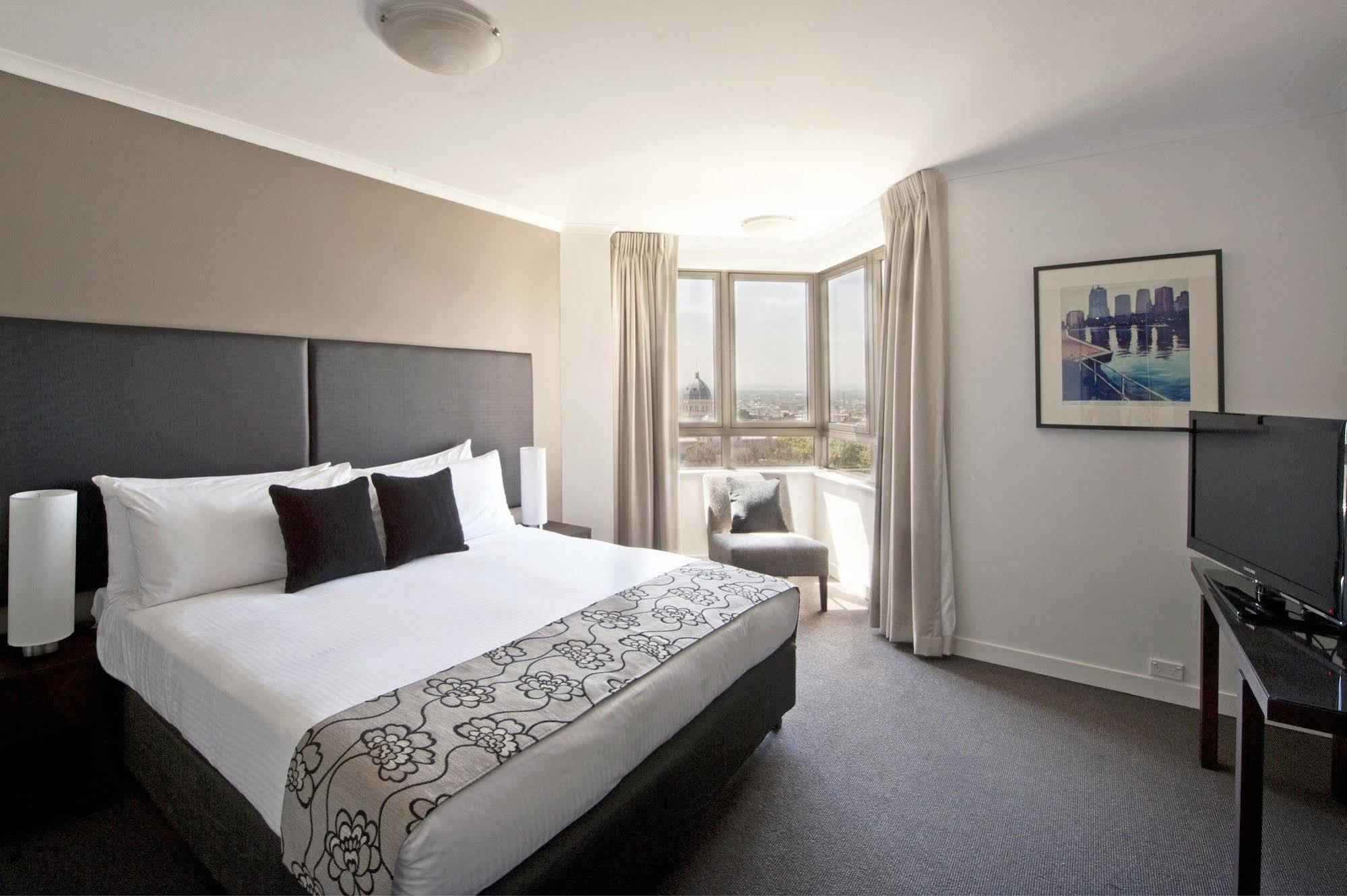 Aparthotel Mantra On The Park Melbourne City Exterior foto