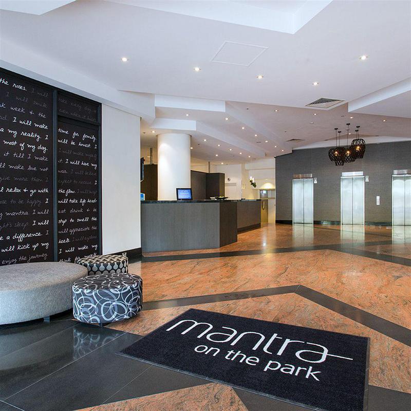 Aparthotel Mantra On The Park Melbourne City Exterior foto